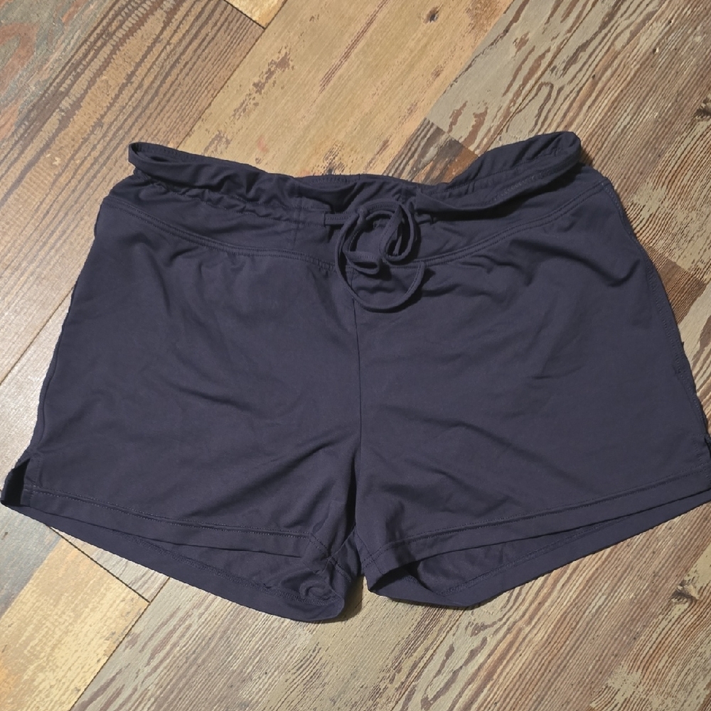 Athleta Midtown Shorts Womens S Gray Drawstring Cuffed Hem Performance‎ Casual
